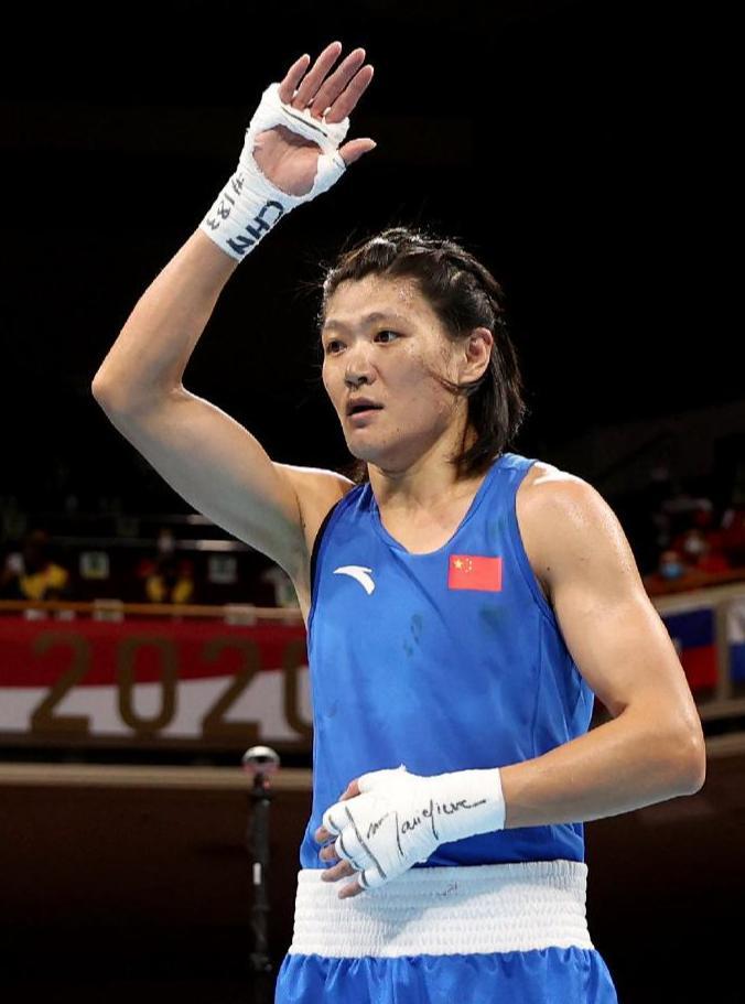 开云体育官网-Karsa重返赛场，重要助攻首场状态出色，SKT观众沸腾！赢得满堂喝彩(樊振东重返赛场全场欢呼人气未减)