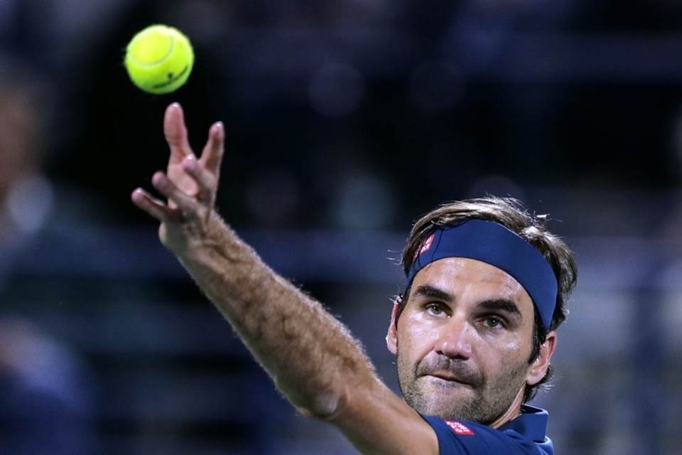 开云官方平台-费德勒在塞尔维亚队比赛中反败为胜，晋级下一阶段引发热议！比赛高潮迭起的简单介绍