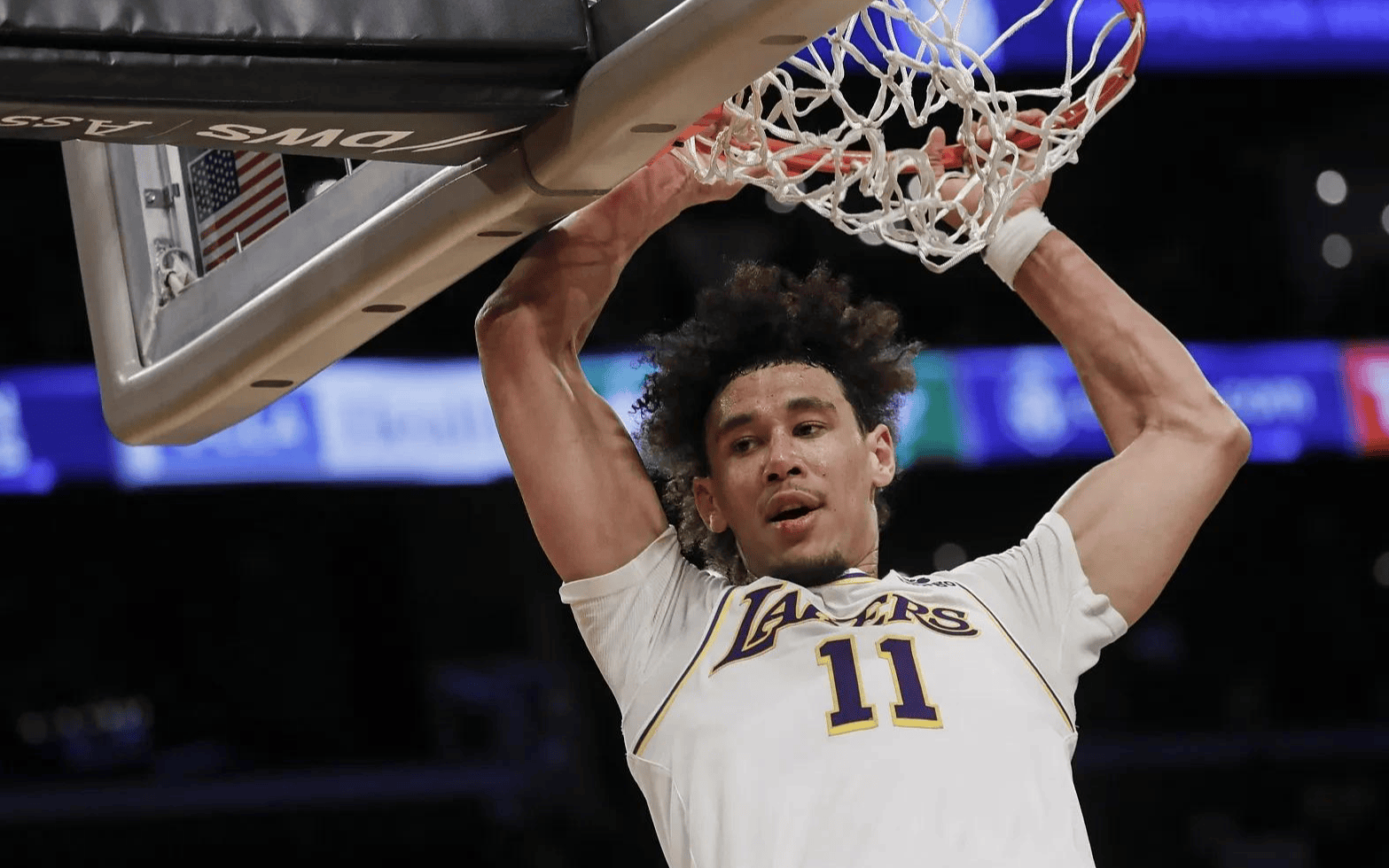 开云体育-德国杯倒计时；纽约尼克斯转会期手感冰凉；细节引发关注；气氛紧张；轮换策略成焦点(纽约尼克斯官网)