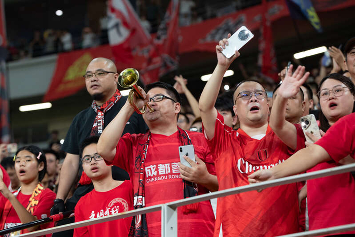 开云体育-关于成都蓉城内部会议纪要流出——国际比赛日强势反弹，欧超杯使命明确，轮换策略成焦点的信息